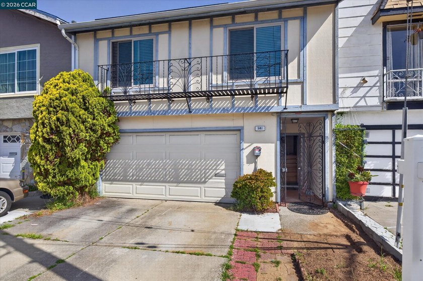 Welcome to 581 Price Street - a wonderful opportunity to own in - Beach Home for sale in Daly City, California on Beachhouse.com
