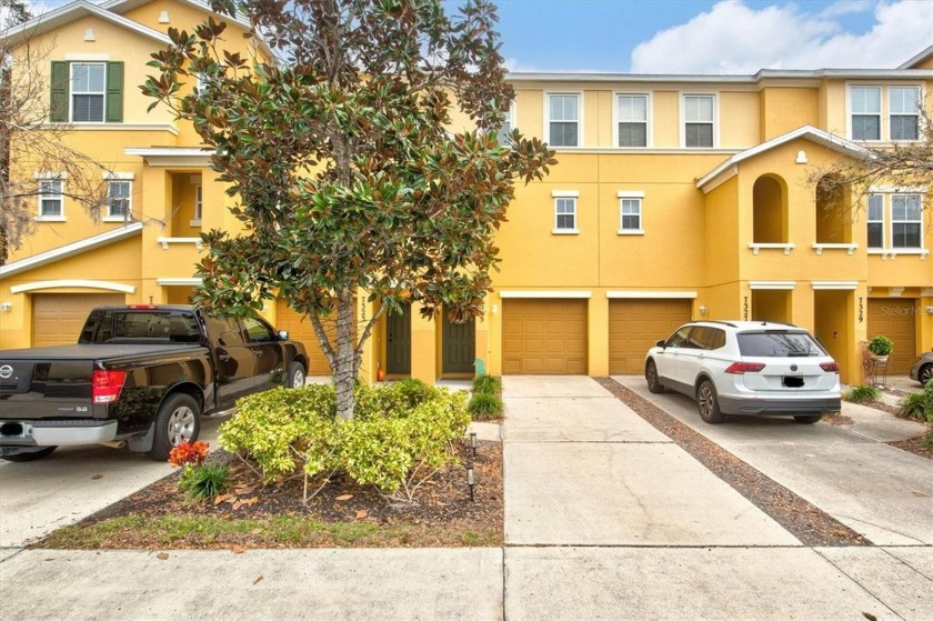 Welcome to the highly sought-after Willowbrook Community, a - Beach Townhome/Townhouse for sale in Lakewood Ranch, Florida on Beachhouse.com