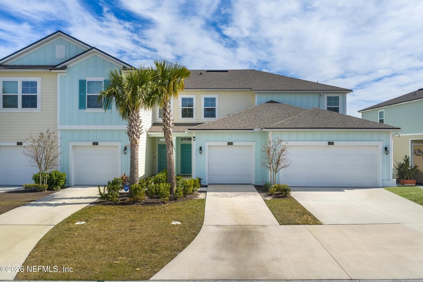 **INCENTIVES OFFERED** Comfort, convenience, & a vibrant - Beach Townhome/Townhouse for sale in St Augustine, Florida on Beachhouse.com