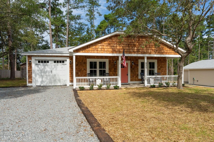 Just listed - 321 N Dyson St in Holly Ridge NC. This newly - Beach Home for sale in Holly Ridge, North Carolina on Beachhouse.com