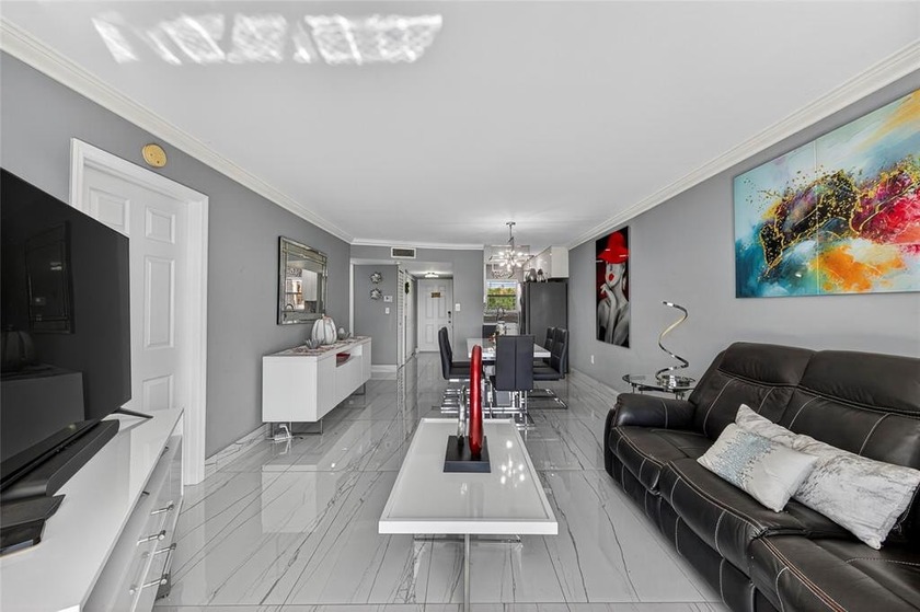 Beautifully renovated 2-bed, 2-bath condo located in the - Beach Condo for sale in Sunrise, Florida on Beachhouse.com