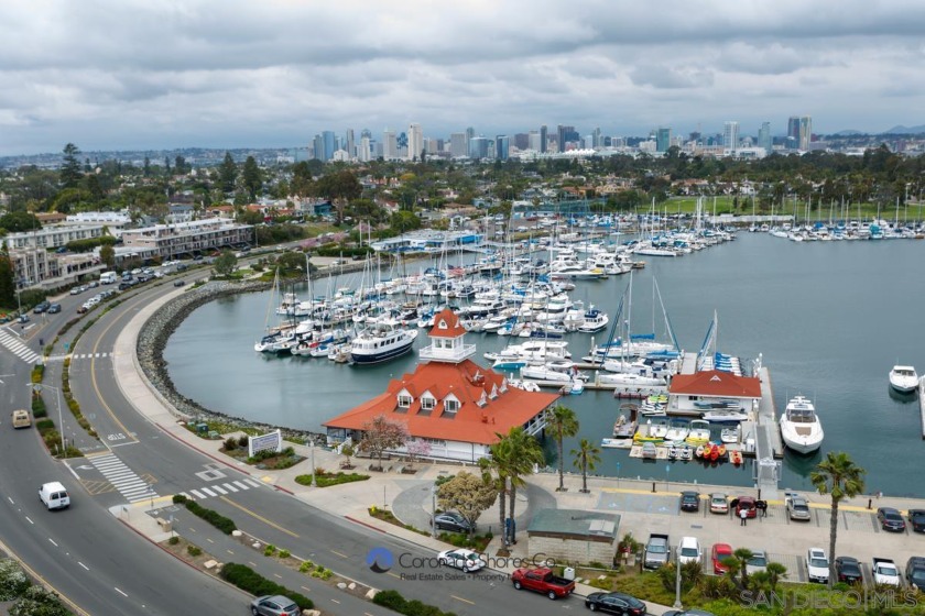 Amazing panoramic views Glorietta Bay, Coronado Yacht Club - Beach Home for sale in Coronado, California on Beachhouse.com