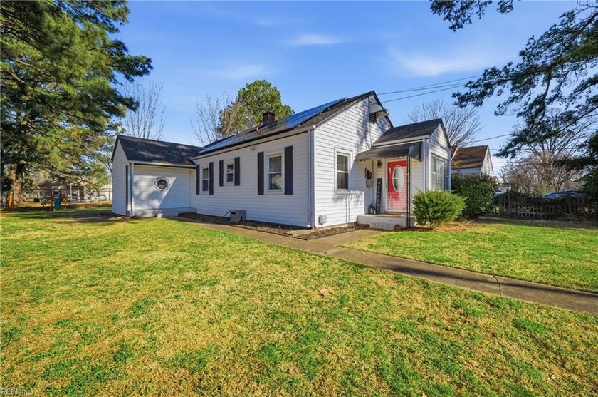 This charming, move in ready home offers the perfect blend of - Beach Home for sale in Portsmouth, Virginia on Beachhouse.com