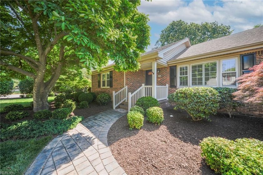 Charming 4-bdrm, 2.5-bath ranch nestled in highly sought-after - Beach Home for sale in Virginia Beach, Virginia on Beachhouse.com