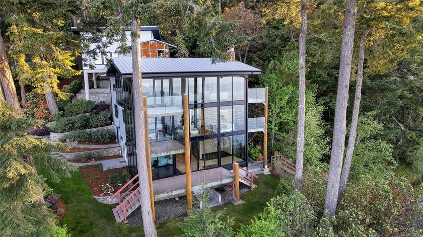 An oceanfront masterpiece designed by Finlayson Bonet - Beach Home for sale in North Saanich, British Columbia on Beachhouse.com