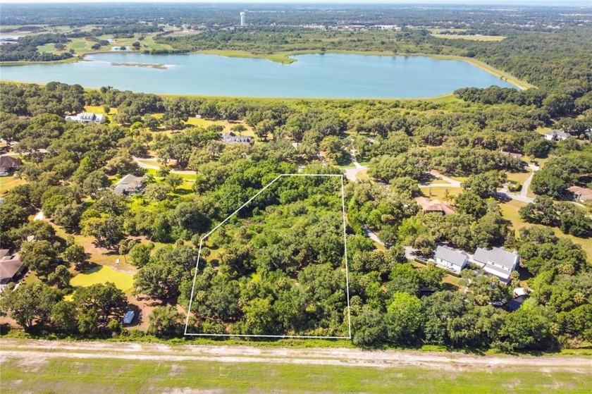 Idyllic wooded setting in a truly unique community. Tucked away - Beach Acreage for sale in Palmetto, Florida on Beachhouse.com