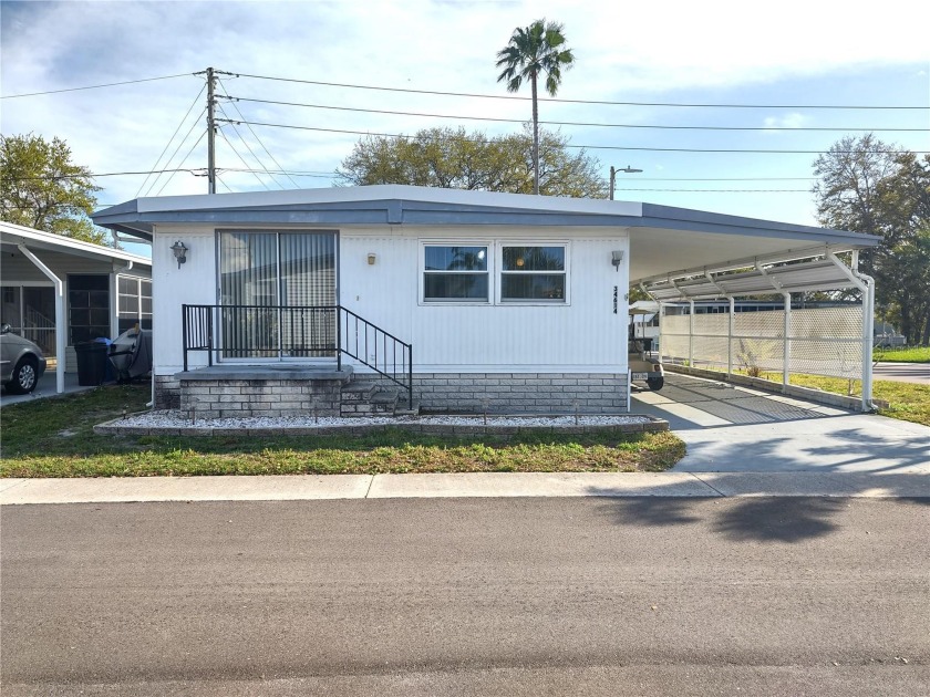 Great opportunity to own this Diamond in the Rough, conveniently - Beach Home for sale in Pinellas Park, Florida on Beachhouse.com
