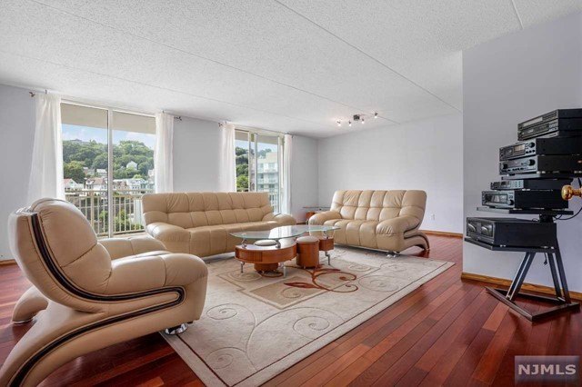 Experience luxury living in this impeccably maintained - Beach Condo for sale in Edgewater, New Jersey on Beachhouse.com