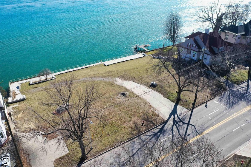 2 parcels Water front!!!!!198 feet of prime water frontage on - Beach Lot for sale in Port Huron, Michigan on Beachhouse.com