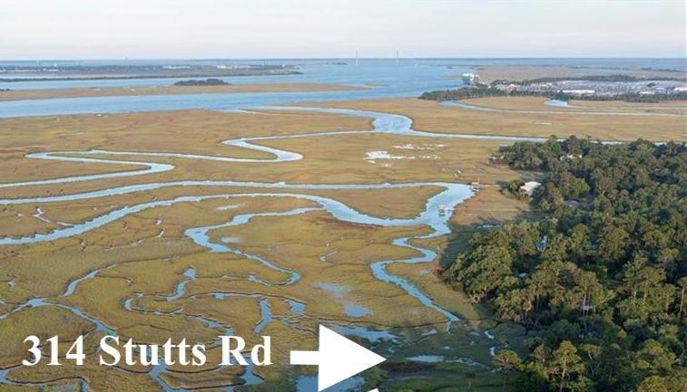 Enjoy privacy and amazing marsh views on this buildable lot in - Beach Lot for sale in Brunswick, Georgia on Beachhouse.com