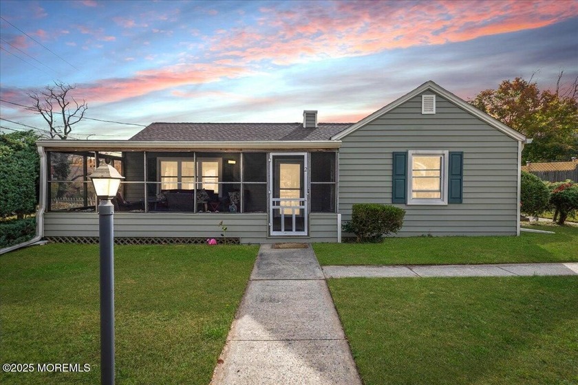 Look no further than this affordable starter home in Neptune! - Beach Home for sale in Neptune, New Jersey on Beachhouse.com