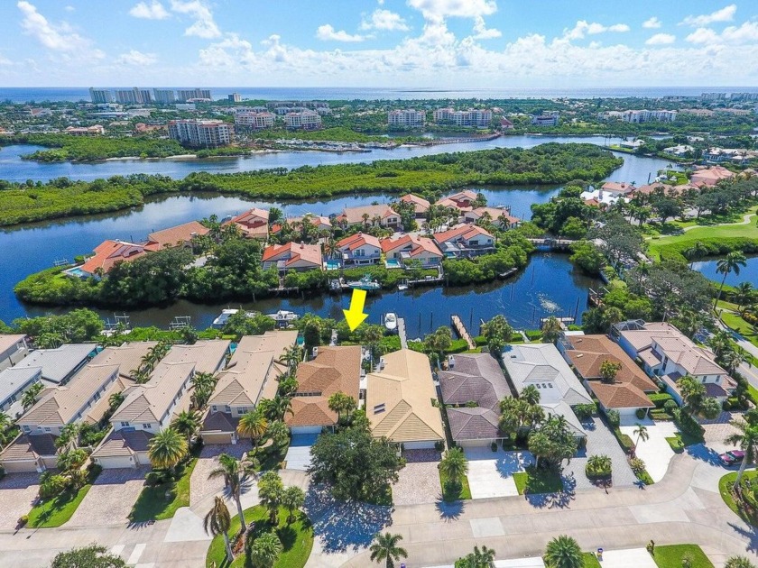 Discover this fully renovated single-family waterfront home in - Beach Home for sale in Jupiter, Florida on Beachhouse.com