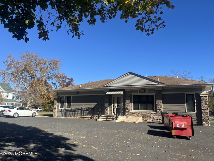 Prime opportunity in growing Oakhurst area. Current tenant pays - Beach Office for sale in Oakhurst, New Jersey on Beachhouse.com