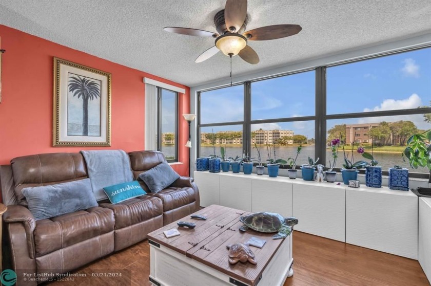 DON'T MISS OUT ON THIS RARELY AVAILABLE 1ST FLOOR CORNER CONDO - Beach Condo for sale in Tamarac, Florida on Beachhouse.com