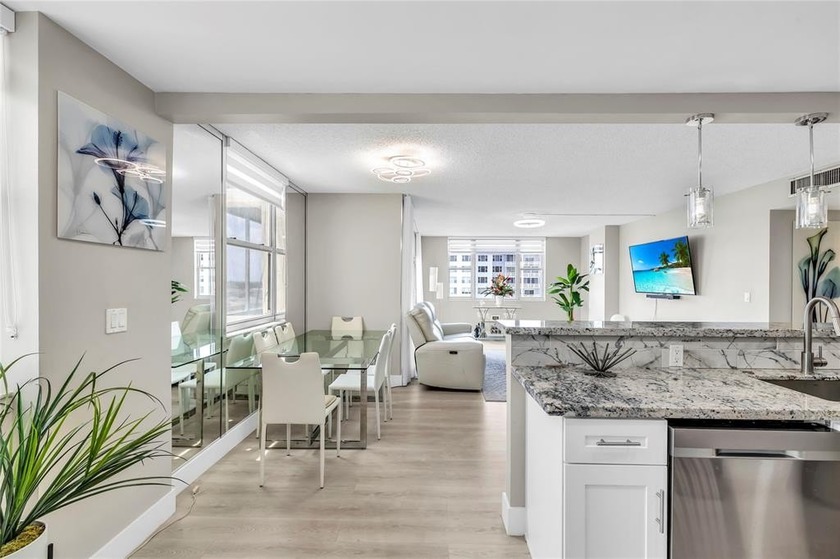 Completely remodeled 2-bed/2-bath condo in the sought-after - Beach Condo for sale in Hollywood, Florida on Beachhouse.com