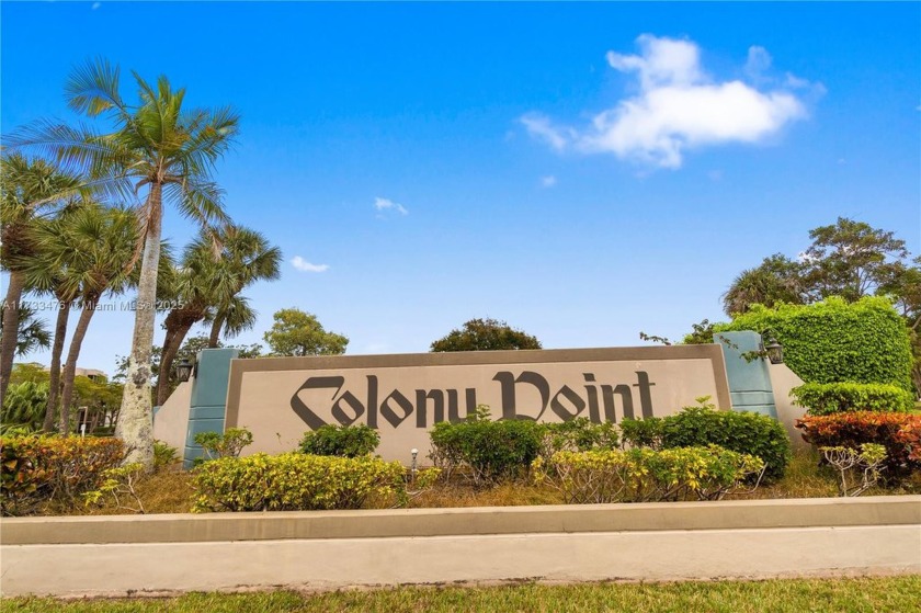 Charming 2-Bedroom, 2-Bathroom Condo with Lake View in Pembroke - Beach Condo for sale in Pembroke Pines, Florida on Beachhouse.com