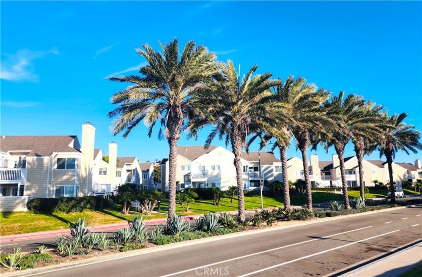 Imagine your stresses melting away by the fresh air & the cool - Beach Condo for sale in Dana Point, California on Beachhouse.com