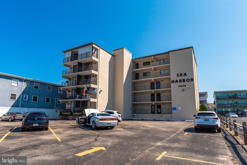 Seeking a Beach Retreat?  This is it!  This convenient North - Beach Condo for sale in Ocean City, Maryland on Beachhouse.com