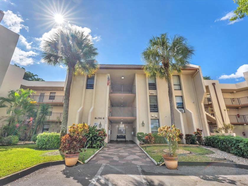 Spacious and bright 2-bedroom, 2-bath corner unit located in the - Beach Condo for sale in Tamarac, Florida on Beachhouse.com