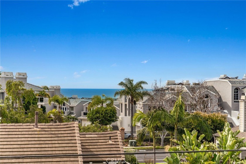 LOCATION ALERT!  Downtown Lantern District! Very High - Beach Condo for sale in Dana Point, California on Beachhouse.com