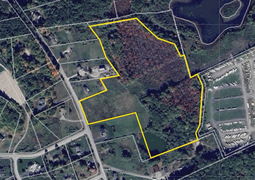 Let's have you breaking ground before the snow falls! Your - Beach Acreage for sale in Brentwood, New Hampshire on Beachhouse.com