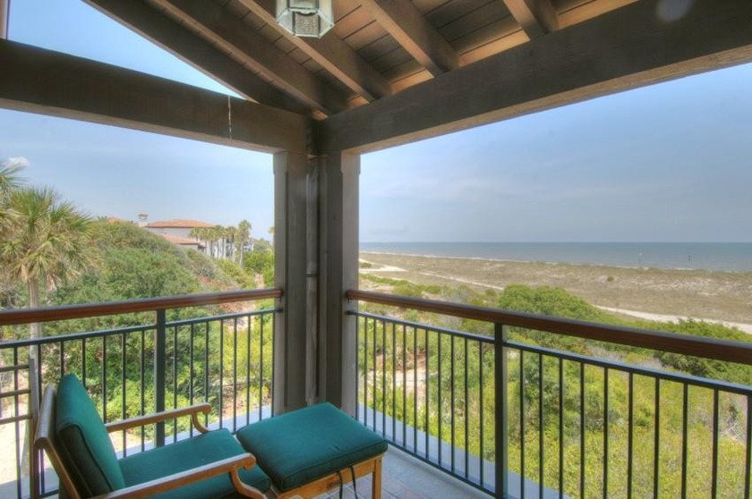 Exquisite oceanfront residence on the top floor of the Sinclair - Beach Condo for sale in Sea Island, Georgia on Beachhouse.com