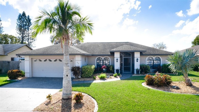 Under contract-accepting backup offers. Welcome to your dream - Beach Home for sale in Palmetto, Florida on Beachhouse.com