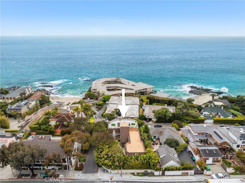 Located just one mile south of the renowned Montage Resort - Beach Home for sale in Laguna Beach, California on Beachhouse.com