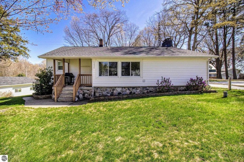 Welcome to 7034 W Dewey Road in desirable Hamlin Township--just - Beach Home for sale in Ludington, Michigan on Beachhouse.com