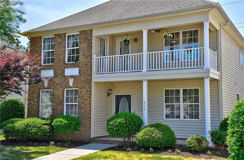 Impeccably maintained single-family condo in sought-after Park - Beach Condo for sale in Virginia Beach, Virginia on Beachhouse.com