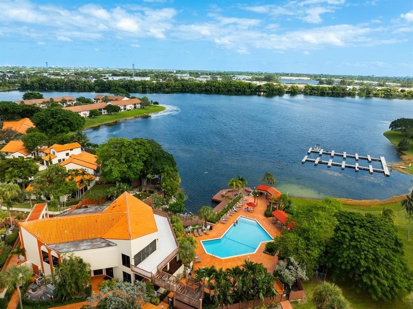 Live the Florida Resort Lifestyle without the resort Price - Beach Condo for sale in Deerfield Beach, Florida on Beachhouse.com