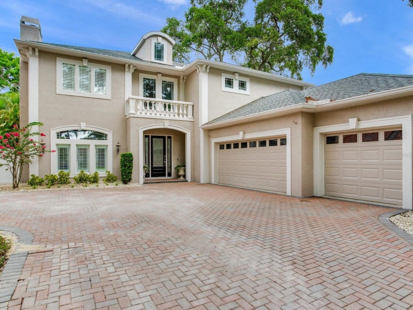 Gorgeous and impeccably maintained home located in South Tampa's - Beach Home for sale in Tampa, Florida on Beachhouse.com