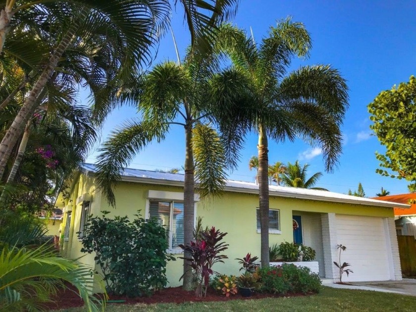 This is truly a genie property.  Recently remodeled 2bdrm 1 bath - Beach Home for sale in Riviera Beach, Florida on Beachhouse.com