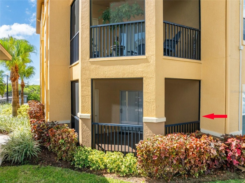 Come see this charming 2-bedroom, 2-bathroom condominium located - Beach Condo for sale in Tampa, Florida on Beachhouse.com