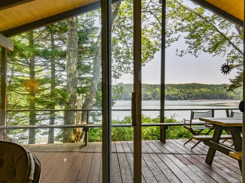 ''Treehouse '' is a sweet seasonal cottage with a big view - Beach Home for sale in Swans Island, Maine on Beachhouse.com