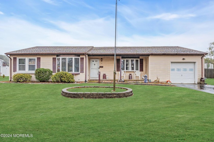 Check out this charming 3-bedroom, 1.5-bath ranch is nestled in - Beach Home for sale in Barnegat, New Jersey on Beachhouse.com