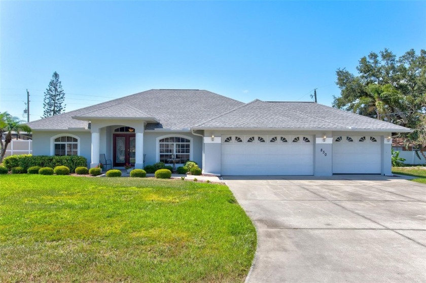 Welcome to this delightful property situated just moments away - Beach Home for sale in Venice, Florida on Beachhouse.com