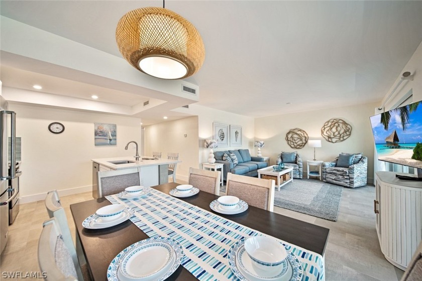Looking for the WOW factor?  Your search is over- experience the - Beach Condo for sale in Sanibel, Florida on Beachhouse.com