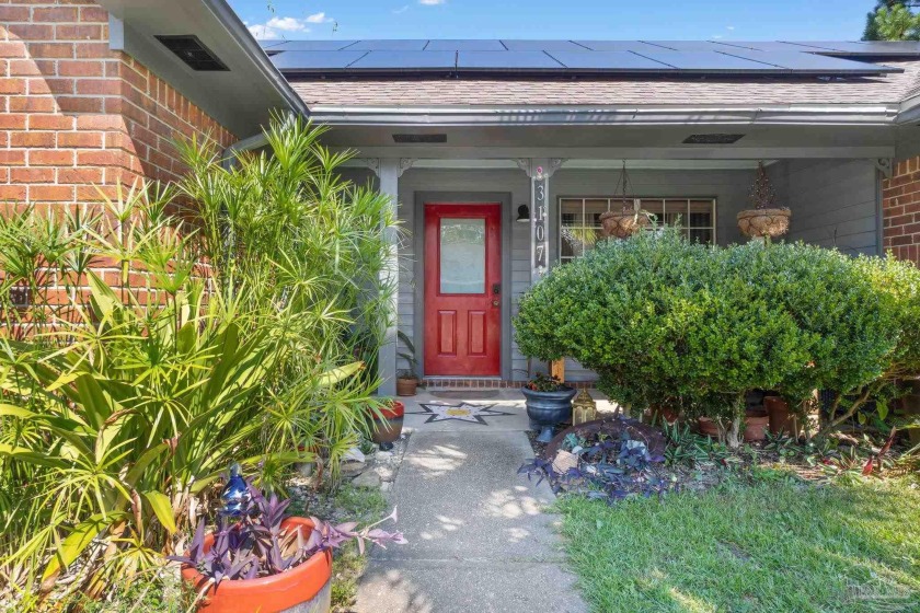 Seller will pay off Solar Panels with acceptable offer - Beach Home for sale in Gulf Breeze, Florida on Beachhouse.com