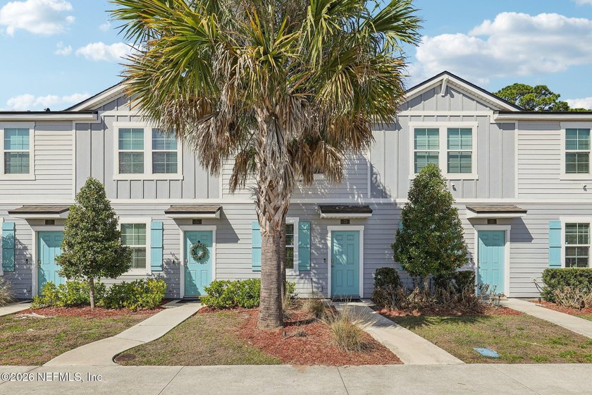Fully furnished turnkey ready townhome! Former model is in the - Beach Townhome/Townhouse for sale in St Augustine, Florida on Beachhouse.com