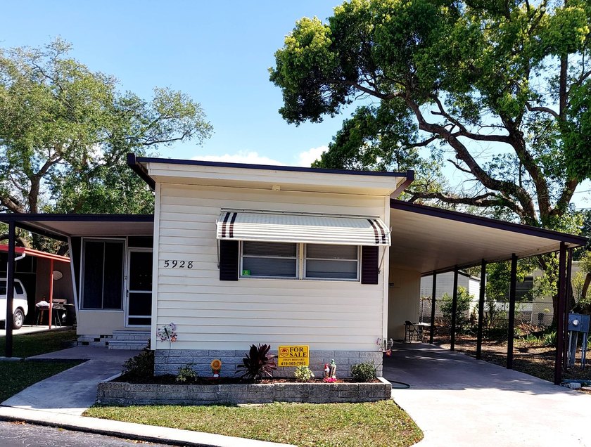VERY NICE SPACIOUS MOBILE HOME IN Orange Heights Mobile Home - Beach Home for sale in New Port Richey, Florida on Beachhouse.com