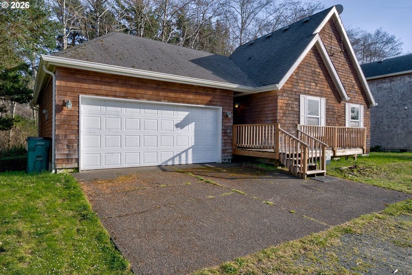 Coastal living at its finest in desirable Rockaway Beach. This - Beach Home for sale in Rockaway Beach, Oregon on Beachhouse.com