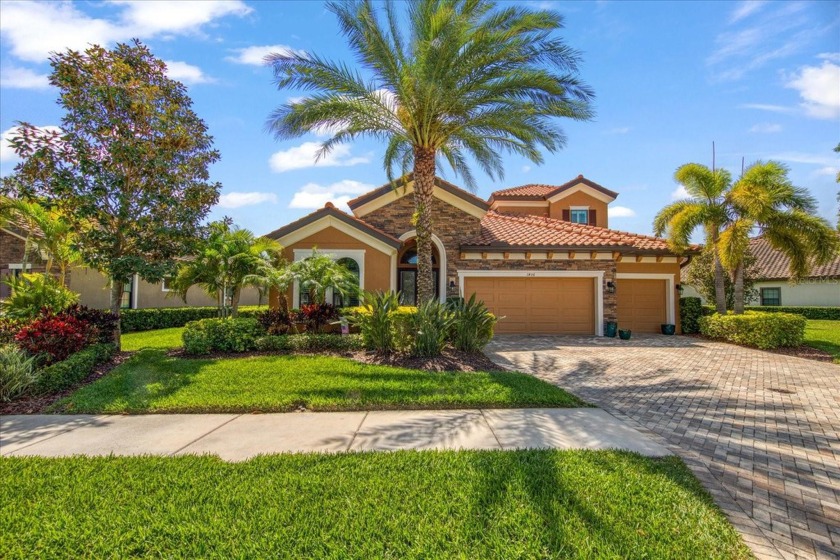 Welcome to the gorgeous community of The Promontory, nestled - Beach Home for sale in Palm Harbor, Florida on Beachhouse.com