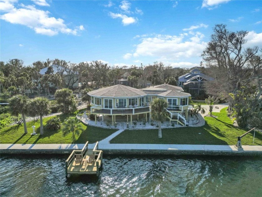 UNSURPASSED EXPANSIVE VIEWS of LEMON BAY are waiting for you - Beach Home for sale in Englewood, Florida on Beachhouse.com