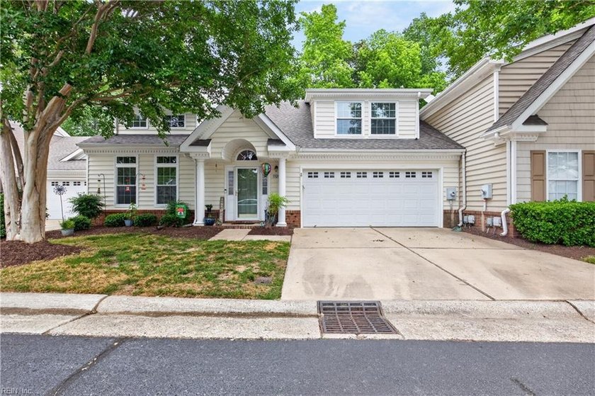 Welcome to easy living in sought after Eagle Harbor. This - Beach Condo for sale in Carrollton, Virginia on Beachhouse.com