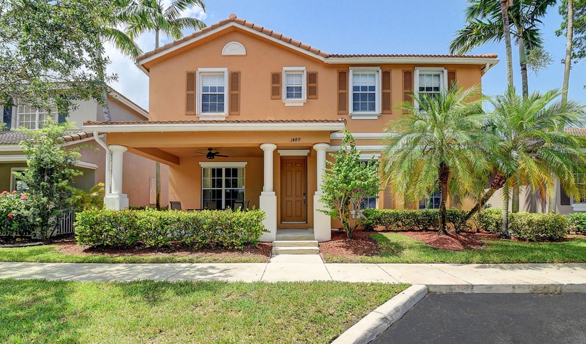 This inviting 3-bedroom, 2.5-bath, BONUS den/office on first - Beach Home for sale in Delray Beach, Florida on Beachhouse.com