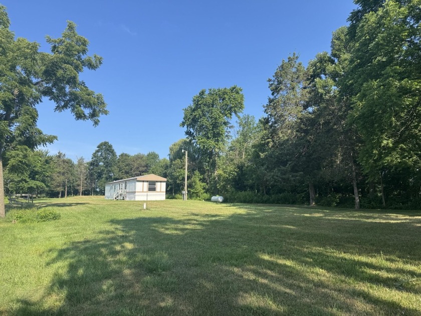 Looking for affordable country living? This charming 2-bedroom - Beach Home for sale in South Haven, Michigan on Beachhouse.com