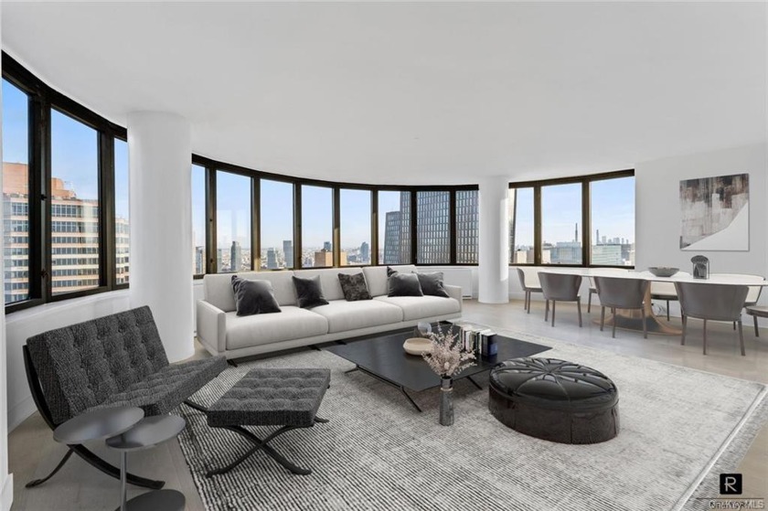 The best fully renovated unit in the building with spectacular - Beach Condo for sale in New York, New York on Beachhouse.com