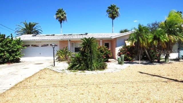 Auction Property. ATTENTION INVESTORS/ HANDYMAN   Fantastic - Beach Home for sale in New Port Richey, Florida on Beachhouse.com