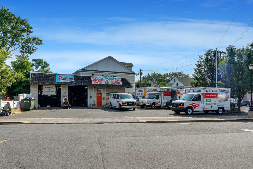 Amazing Opportunity! Viable business located in the heart of - Beach Commercial for sale in Manasquan, New Jersey on Beachhouse.com